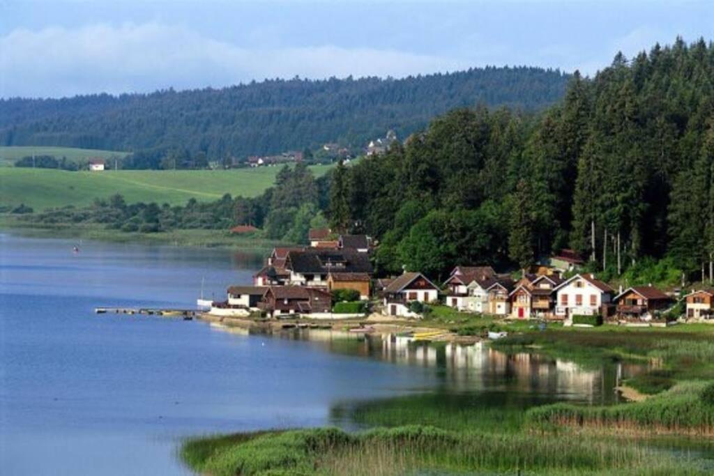 Ancienne Ferme Comtoise 4 Etoiles, 11 Personnes Lac St-Point/Mont D'Or Montperreux Exterior foto