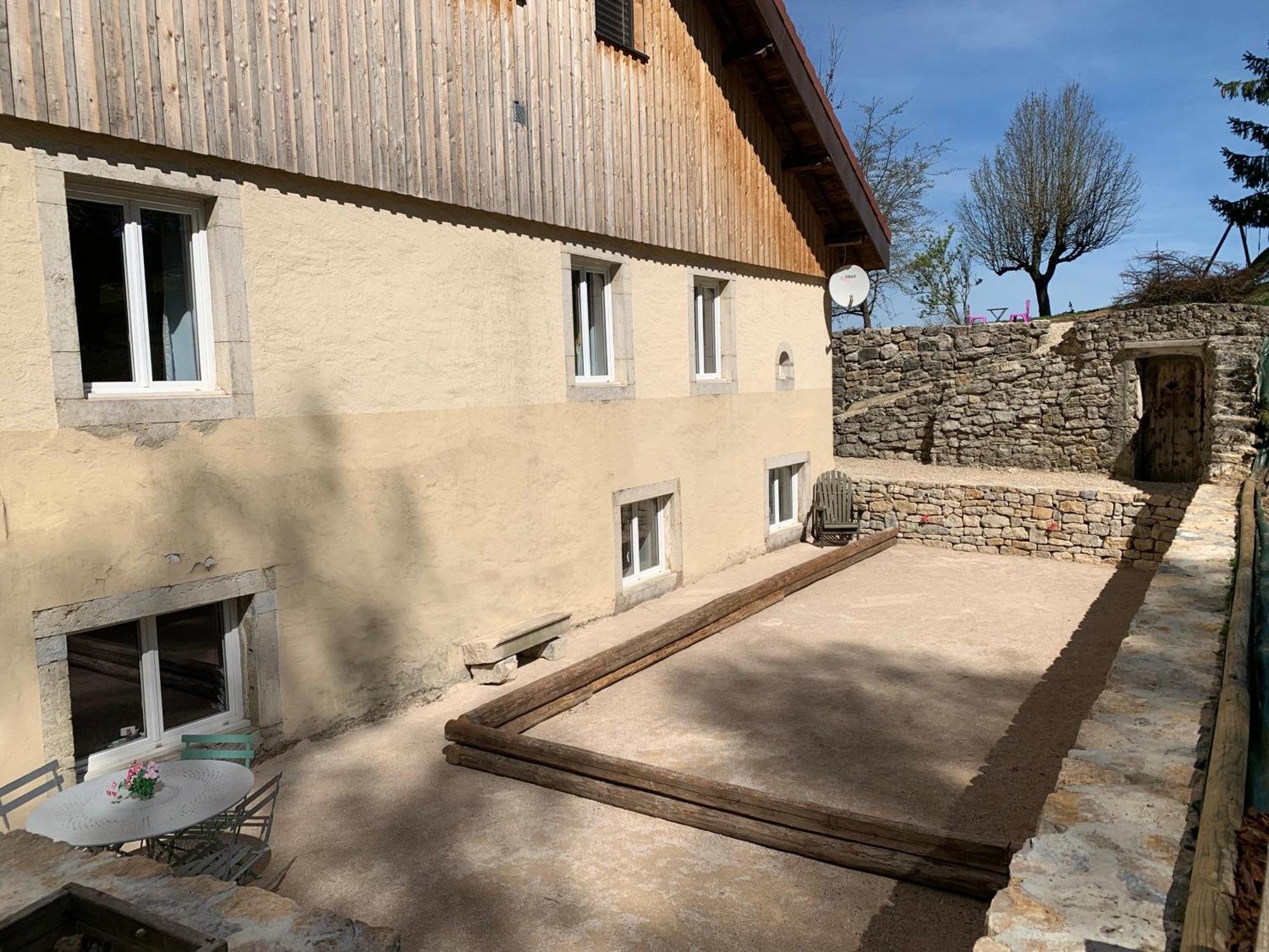 Ancienne Ferme Comtoise 4 Etoiles, 11 Personnes Lac St-Point/Mont D'Or Montperreux Exterior foto